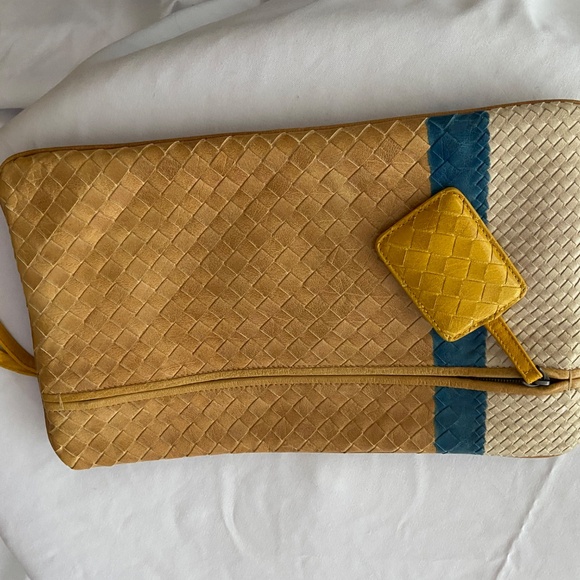Bottega Veneta Clutch - Picture 2 of 5